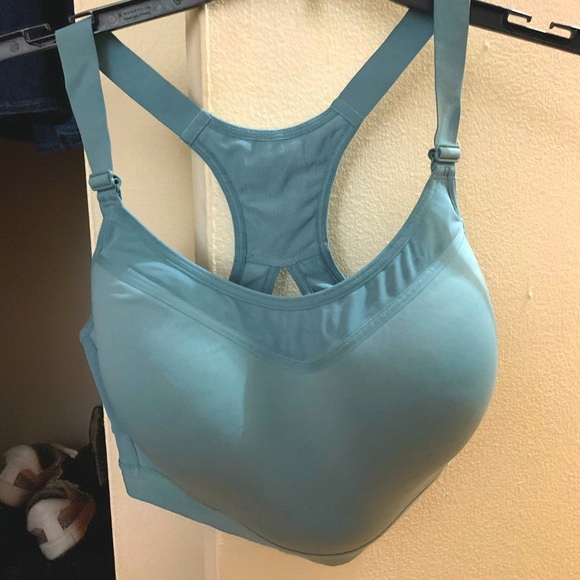 Victoria's Secret Other - Victoria Secret Sports Bra 36DD